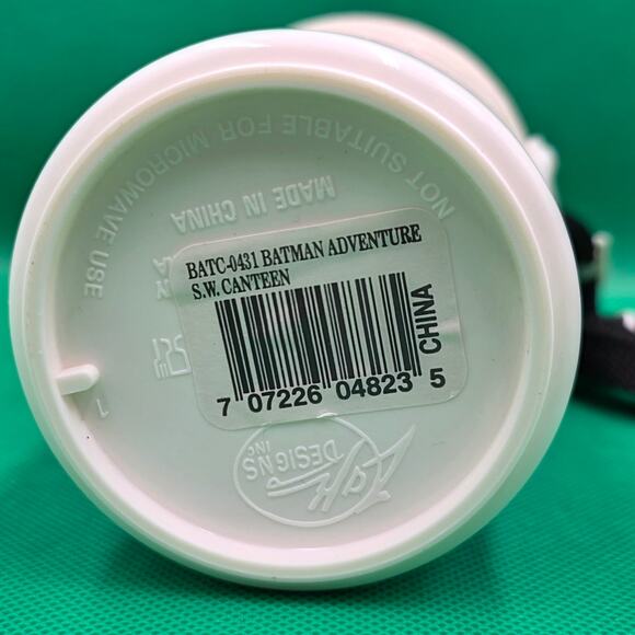 1998 DC Comics Batman Water Bottle With Strap Straw Vintage Joker Batgirl New - Picture 8 of 9